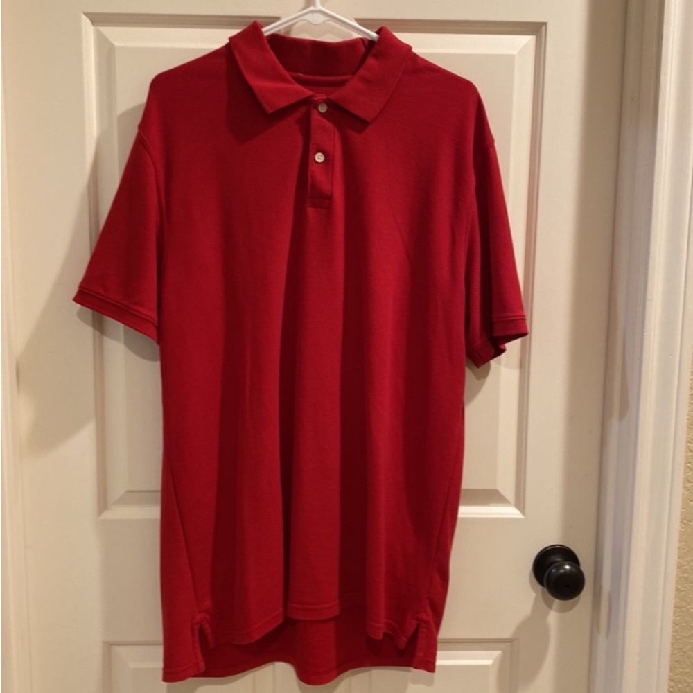Men’s St John’s Bay polo size large.